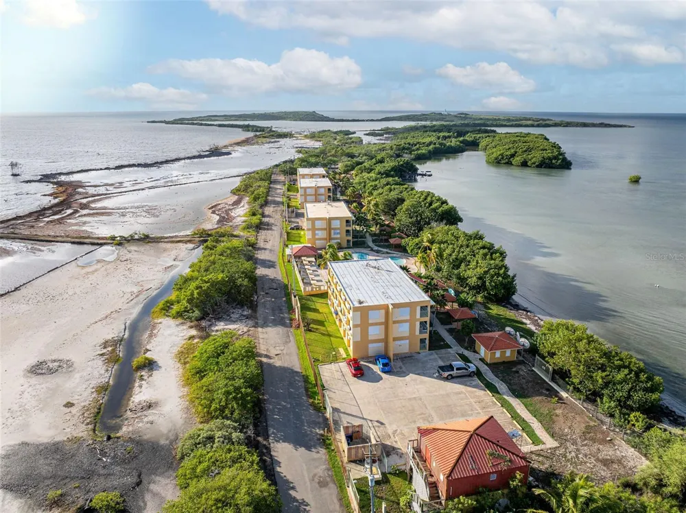 SR 301 km 11.0 CONDOMINIO PLAYAS DEL CARIBE RESORT #303 - D Cabo Rojo, PR 00623