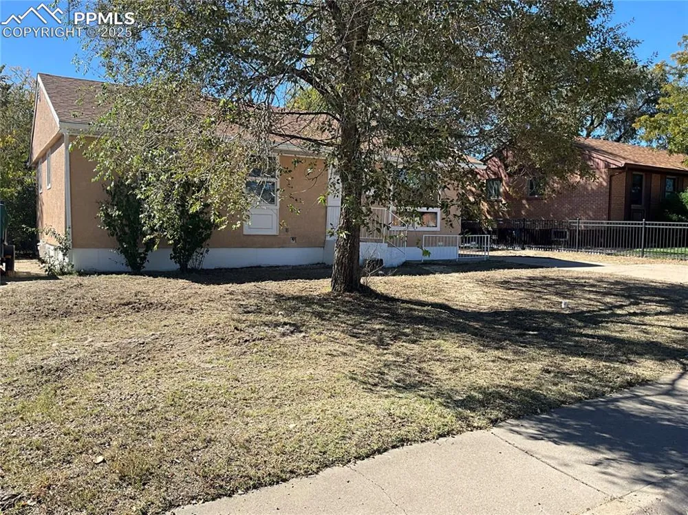 72 Hanson Lane Pueblo, CO 81001