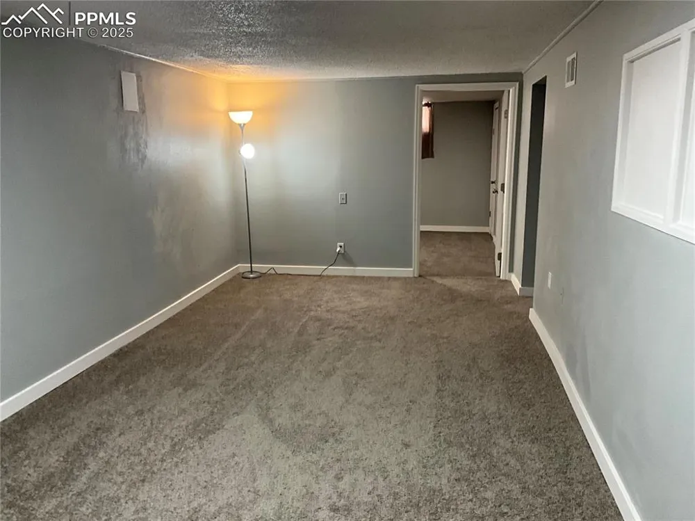 72 Hanson Lane Pueblo, CO 81001