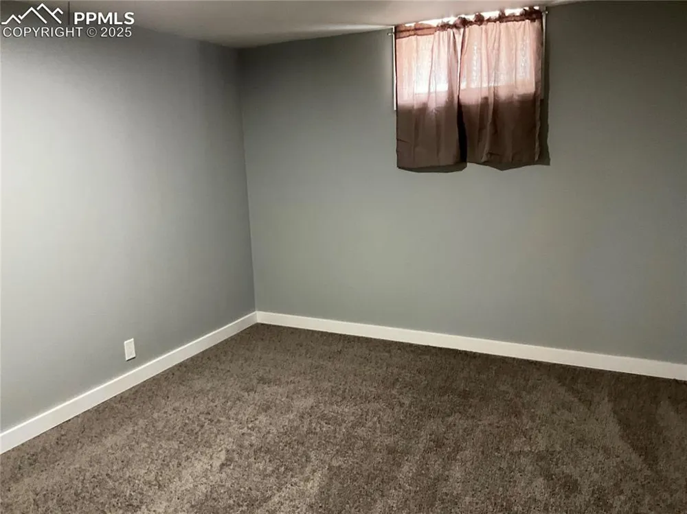 72 Hanson Lane Pueblo, CO 81001