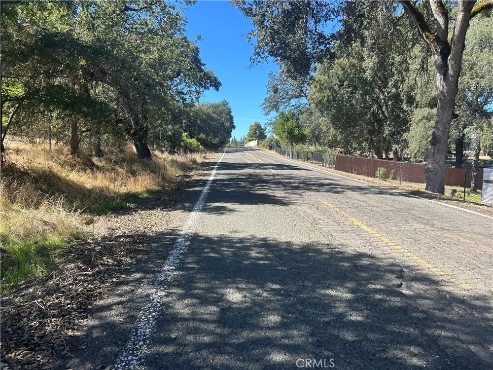 1000 Eva Way Lakeport, CA 95453