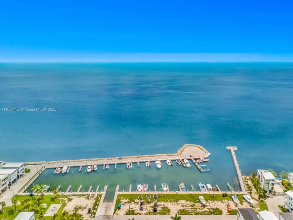 94825 Overseas Hwy Key Largo, FL 33037