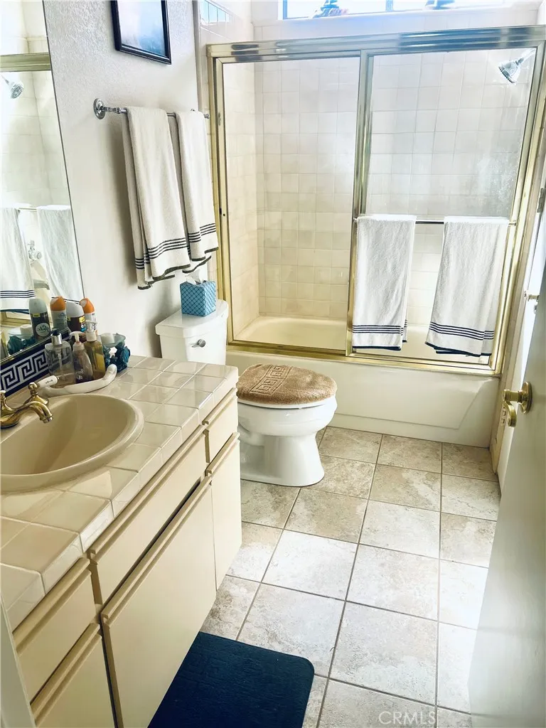 67438 Toltec Cathedral City, CA 92234
