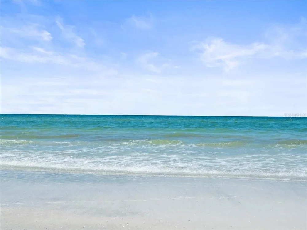 18218 SUNSET BOULEVARD #B St Petersburg, FL 33708