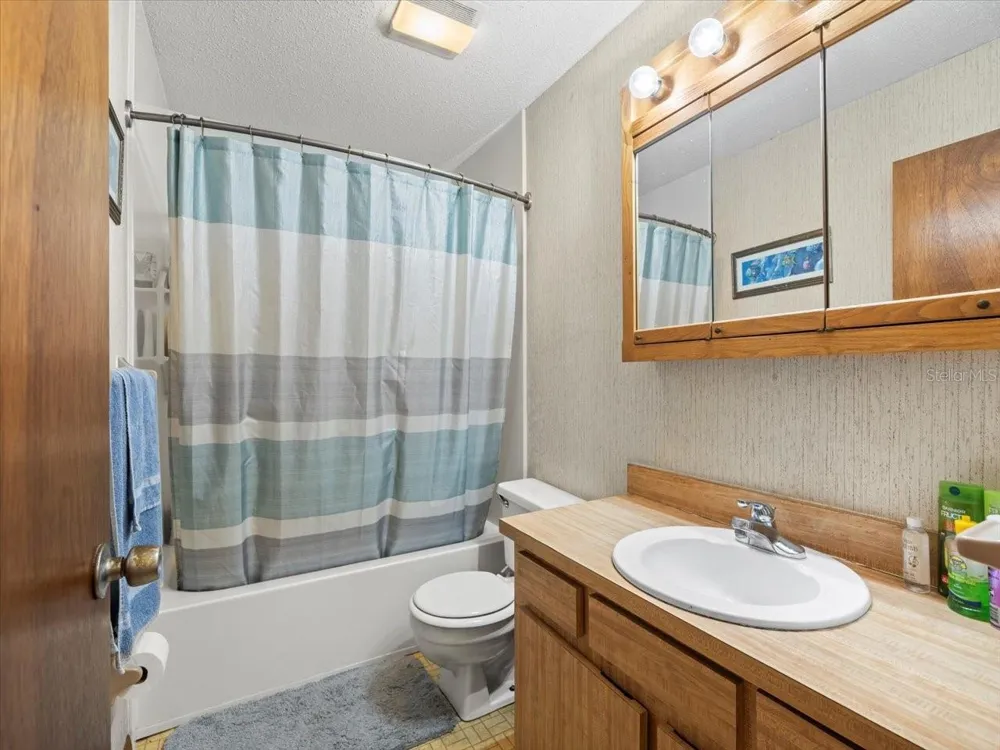 18218 SUNSET BOULEVARD #B St Petersburg, FL 33708