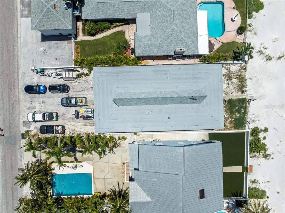 18218 SUNSET BOULEVARD #B St Petersburg, FL 33708
