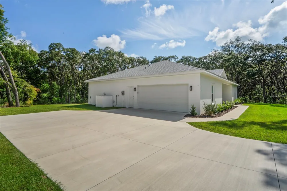 279 W PEARSON STREET Hernando, FL 34442