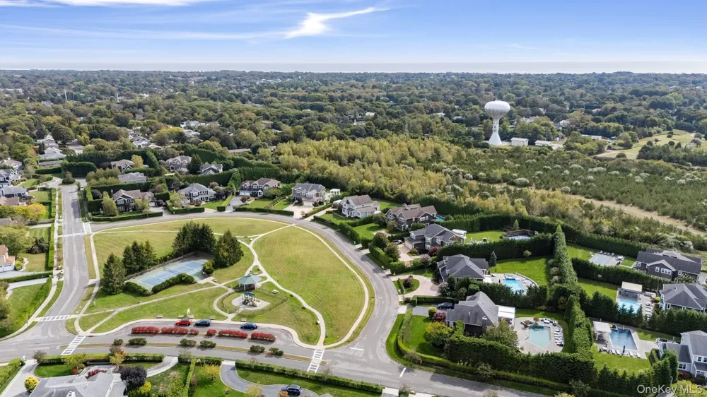 4 Spring Lane Southampton, NY 11968
