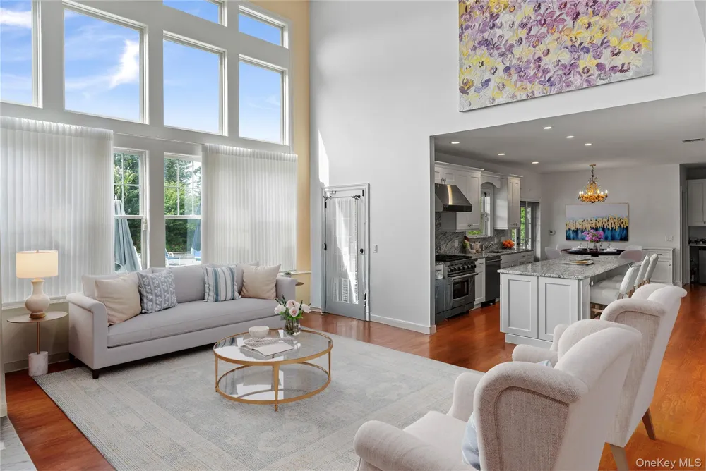 4 Spring Lane Southampton, NY 11968
