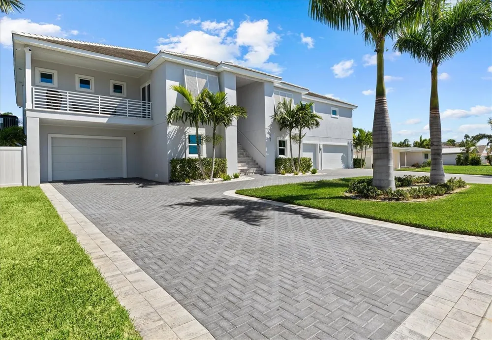 107 12TH STREET Belleair Beach, FL 33786