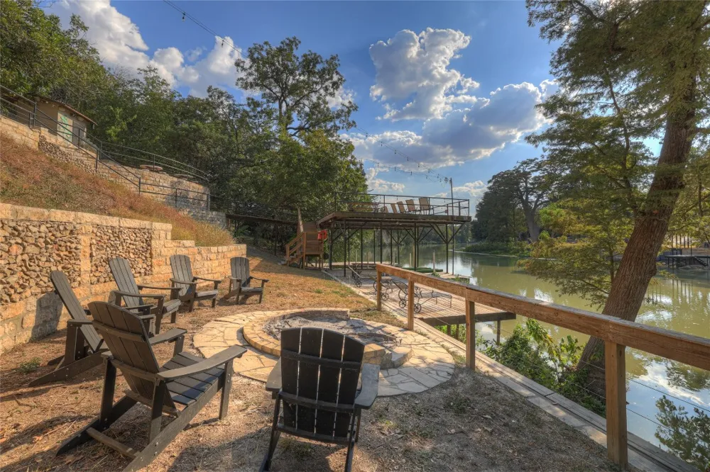 644 Cypress Ridge McQueeney, TX 78123