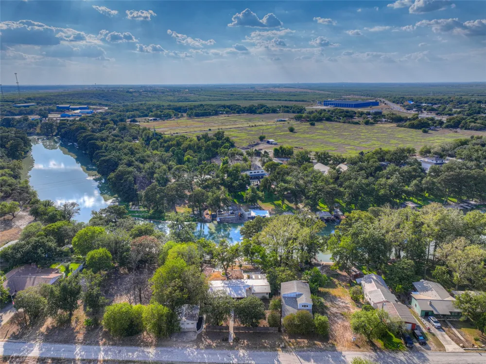 644 Cypress Ridge McQueeney, TX 78123
