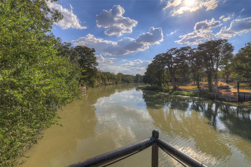 644 Cypress Ridge McQueeney, TX 78123