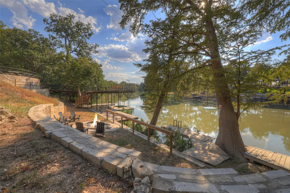 644 Cypress Ridge McQueeney, TX 78123