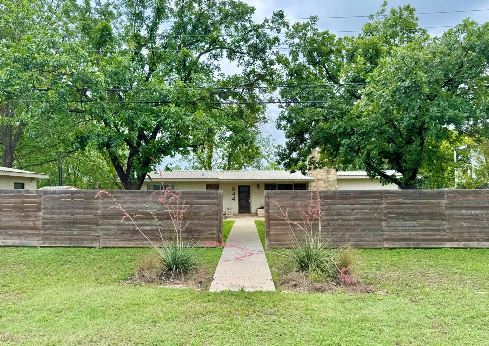 644 Cypress Ridge McQueeney, TX 78123