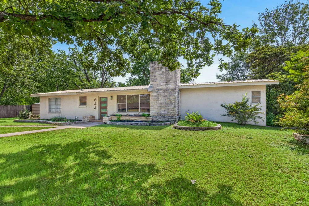 644 Cypress Ridge McQueeney, TX 78123