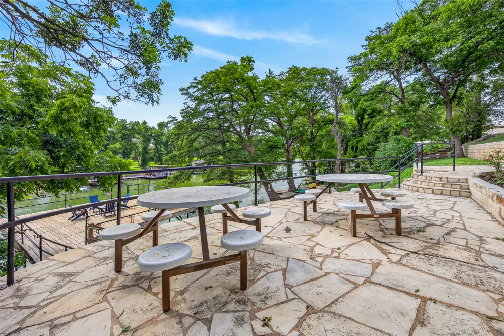 644 Cypress Ridge McQueeney, TX 78123