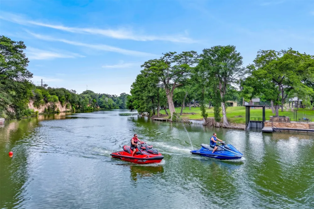 644 Cypress Ridge McQueeney, TX 78123
