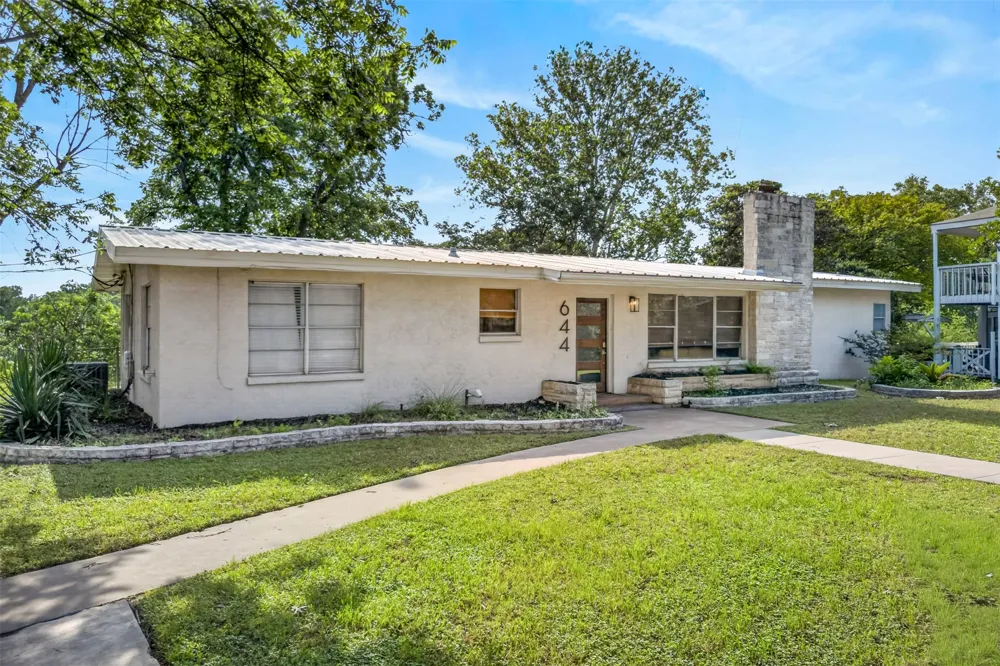 644 Cypress Ridge McQueeney, TX 78123
