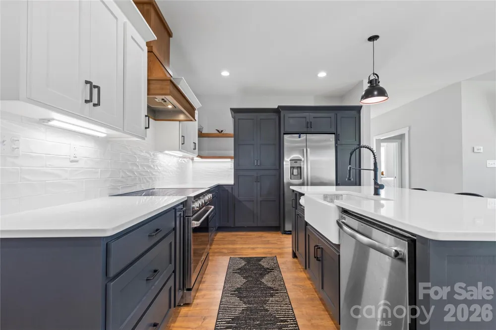160 Tranquility Lane Harmony, NC 28634