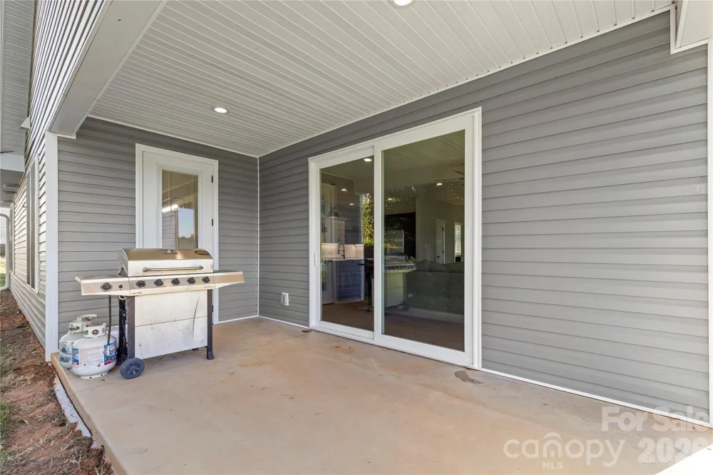 160 Tranquility Lane Harmony, NC 28634