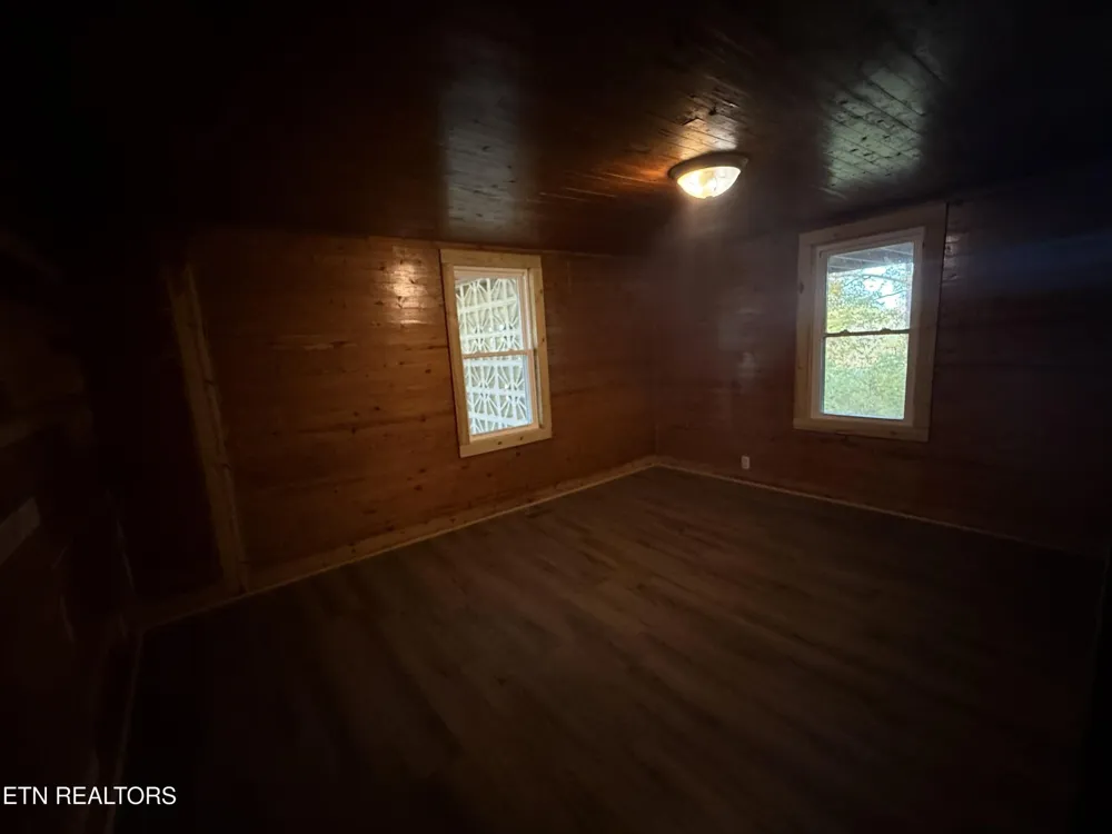 1089 Bicknell Road Rd Clarkrange, TN 38553