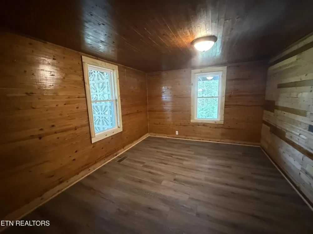 1089 Bicknell Road Rd Clarkrange, TN 38553