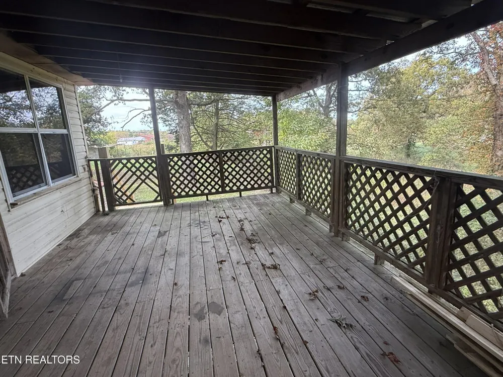 1089 Bicknell Road Rd Clarkrange, TN 38553