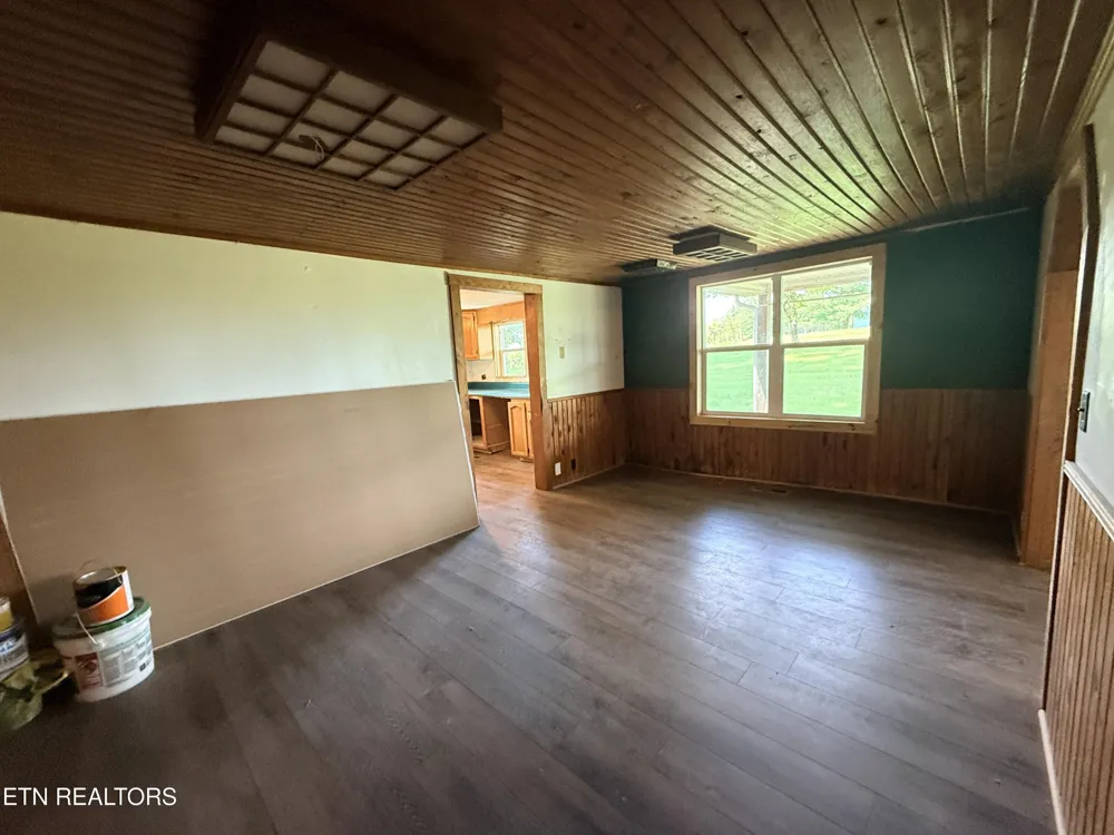 1089 Bicknell Road Rd Clarkrange, TN 38553