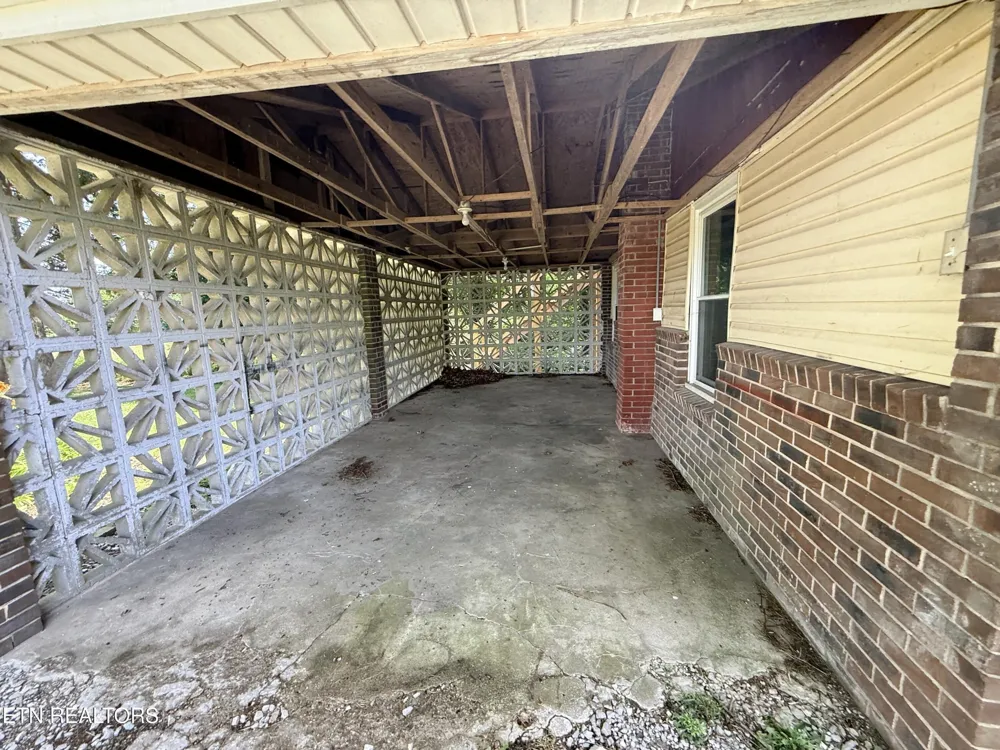 1089 Bicknell Road Rd Clarkrange, TN 38553