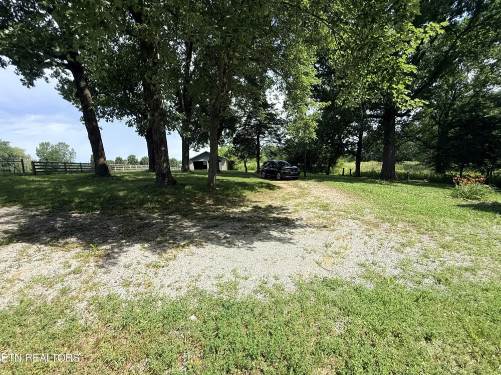 1089 Bicknell Road Rd Clarkrange, TN 38553