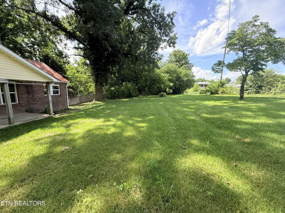 1089 Bicknell Road Rd Clarkrange, TN 38553