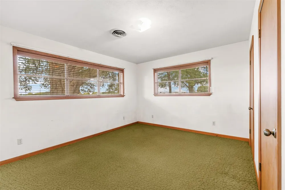 12331 Fm 2155 Snook, TX 77878