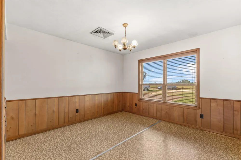 12331 Fm 2155 Snook, TX 77878