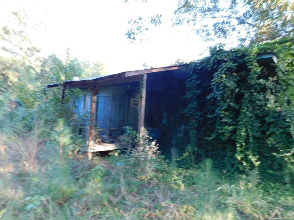 2600 Columbia 21 Road Taylor, AR 71861