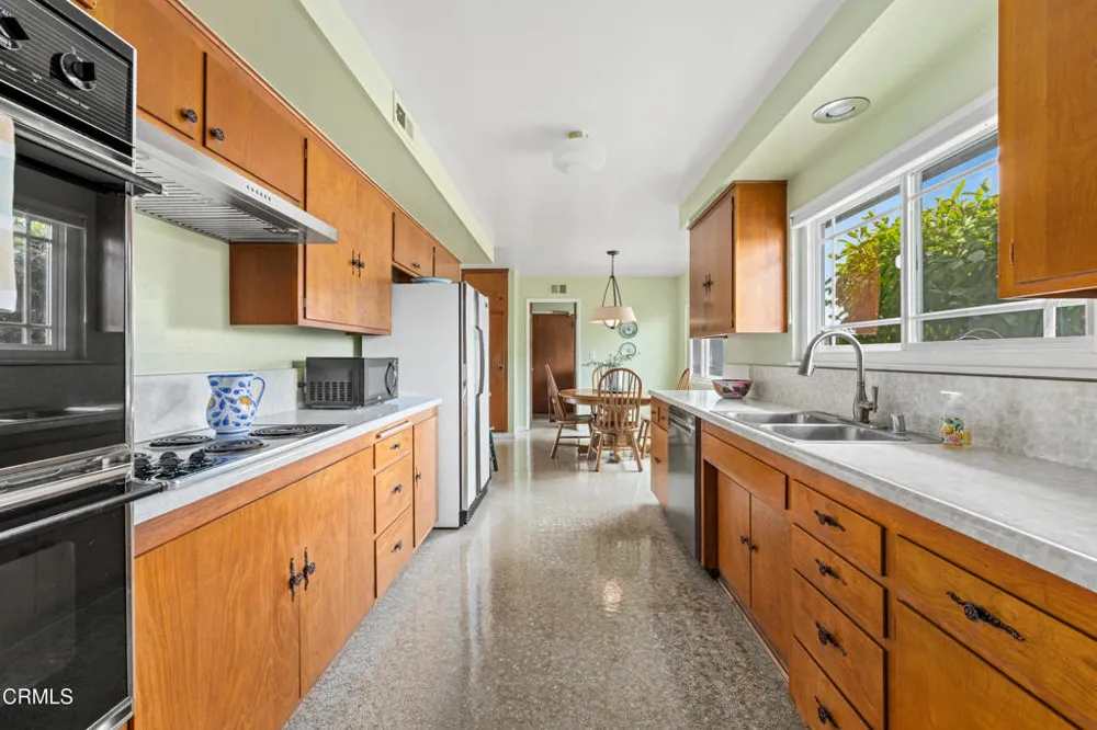 2465 Grand Avenue Los Olivos, CA 93441