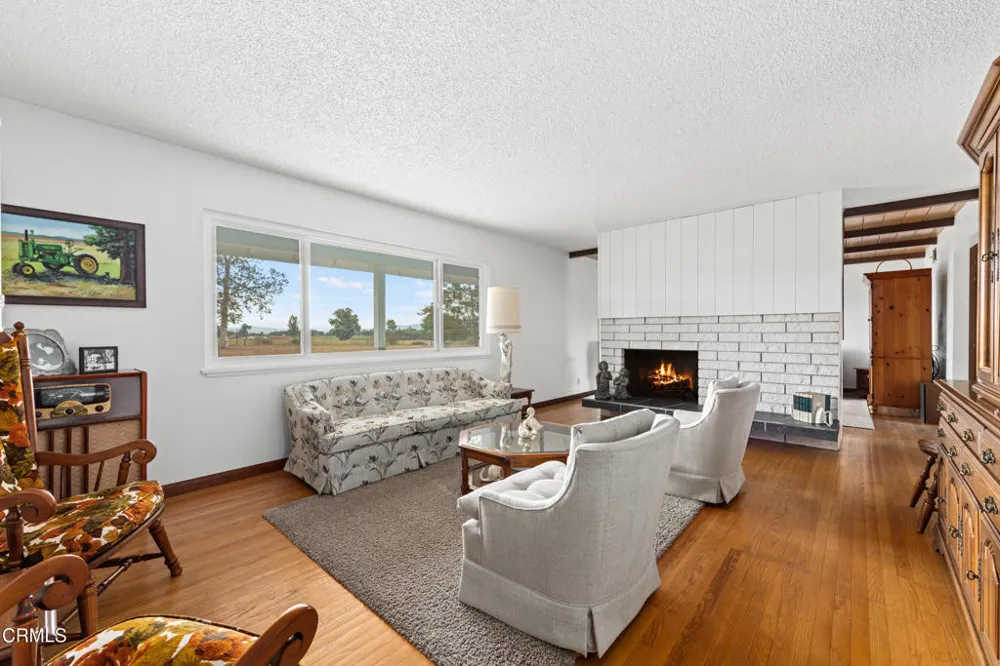 2465 Grand Avenue Los Olivos, CA 93441