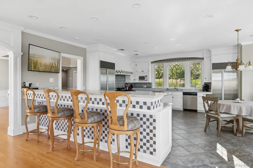 26 Sunset Avenue East Quogue, NY 11942