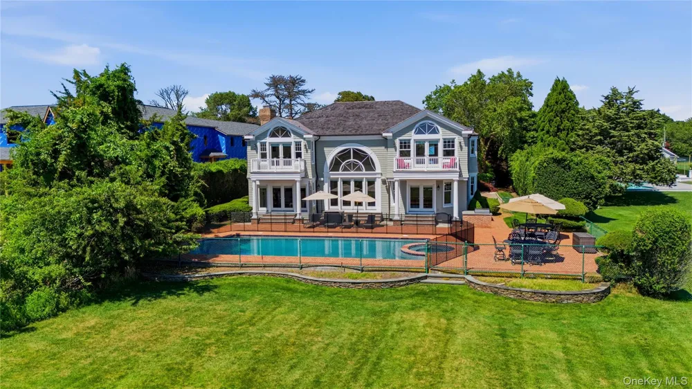 26 Sunset Avenue East Quogue, NY 11942