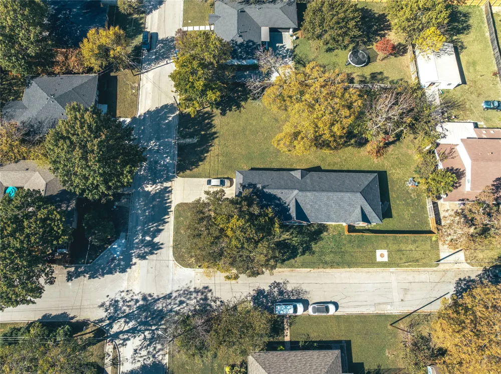 1102 W Erwin Avenue McKinney, TX 75069