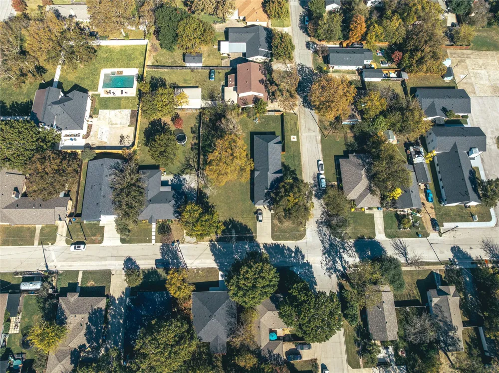 1102 W Erwin Avenue McKinney, TX 75069