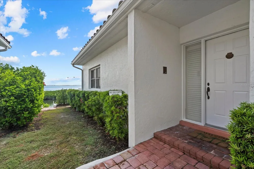 2254 HARBOUR COURT DRIVE Longboat Key, FL 34228