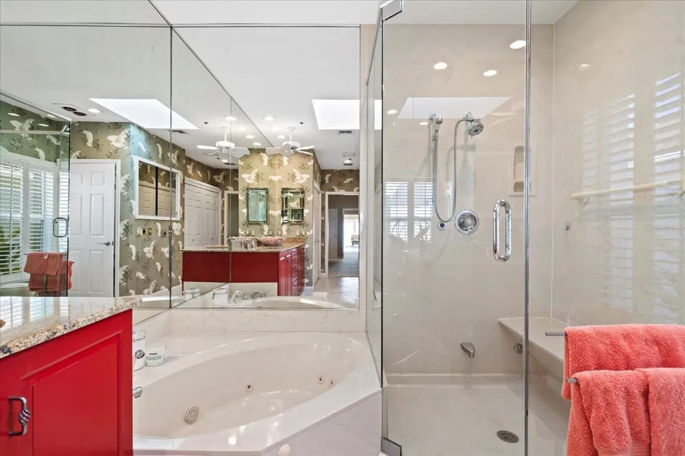 2254 HARBOUR COURT DRIVE Longboat Key, FL 34228