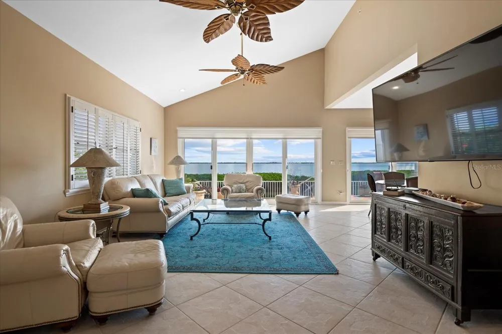 2254 HARBOUR COURT DRIVE Longboat Key, FL 34228