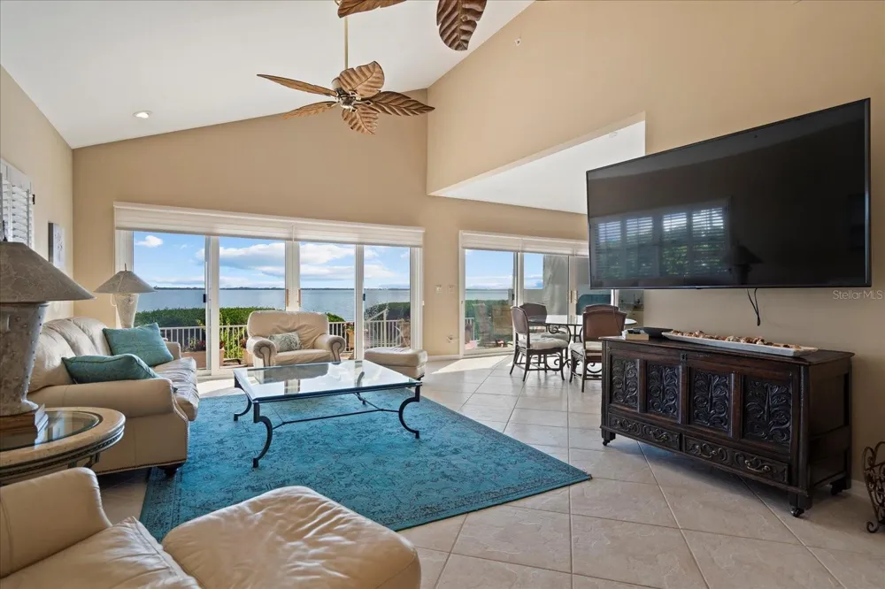 2254 HARBOUR COURT DRIVE Longboat Key, FL 34228