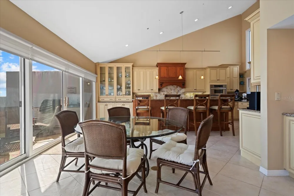 2254 HARBOUR COURT DRIVE Longboat Key, FL 34228