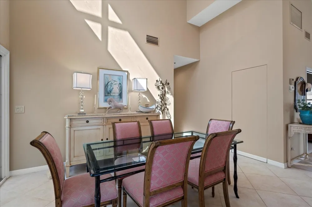 2254 HARBOUR COURT DRIVE Longboat Key, FL 34228