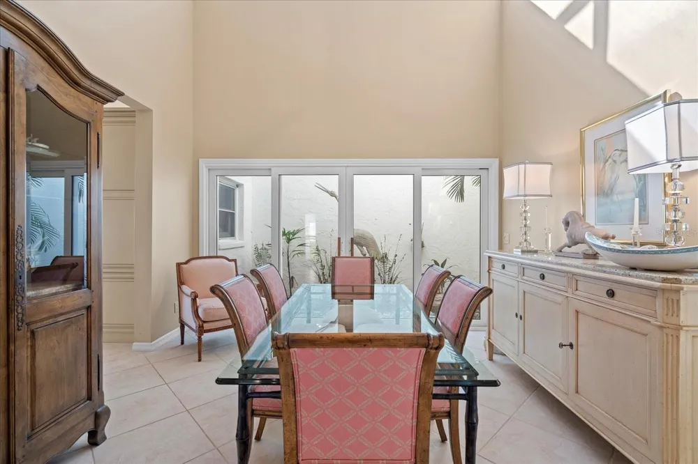 2254 HARBOUR COURT DRIVE Longboat Key, FL 34228