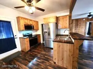 1 Kelly Alley Wallace, ID 83873