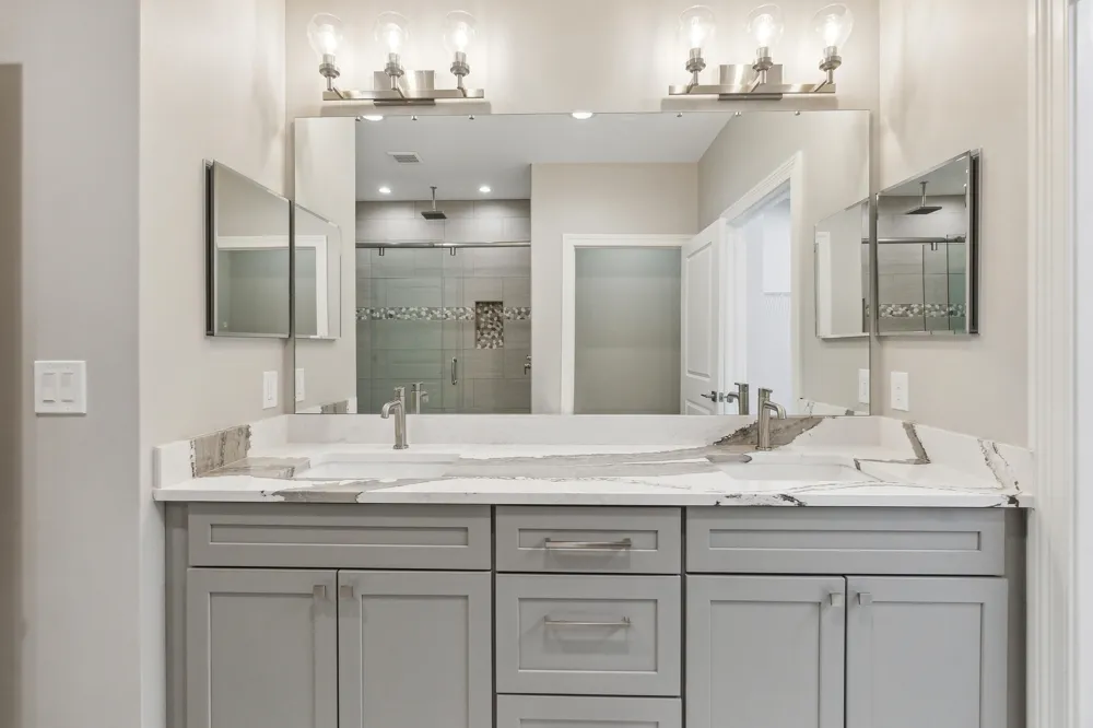1140 Lochaven Circle #10B Hillsdale, MI 49242